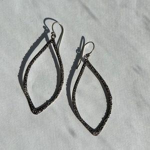 Sara Blaine WH 925 Bali Scroll leaf cutout Dangle earrings